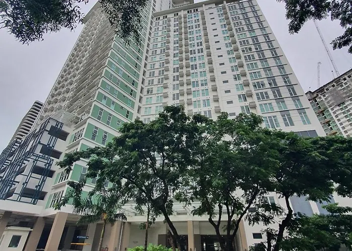 2602at3 Solinea Near Ayala Center *